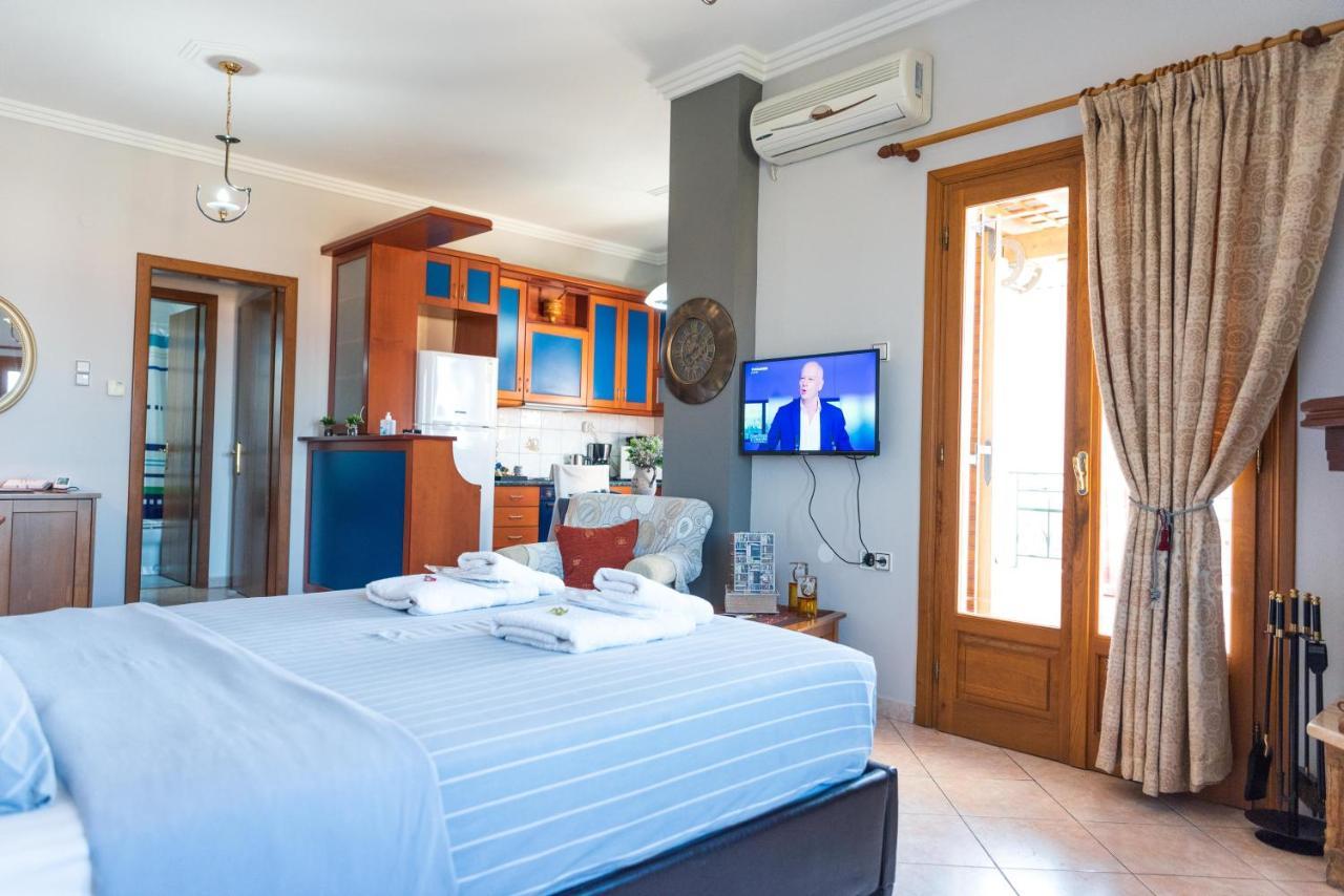 Athena'S Luxury Place Agriá Kültér fotó