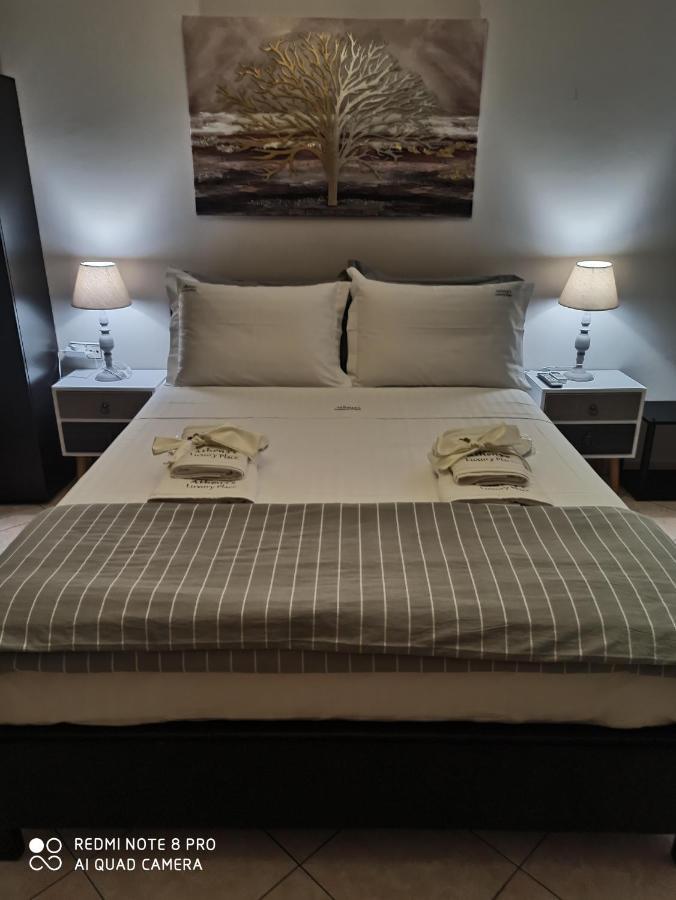 Athena'S Luxury Place Agriá Kültér fotó